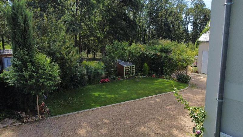 Logis Du Lievre D'Or Bed & Breakfast Montbazon Luaran gambar